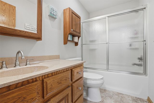 839 Pepper Drive, Iowa City, IA 52240