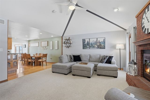 839 Pepper Drive, Iowa City, IA 52240