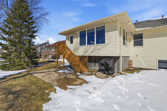 839 Pepper Drive, Iowa City, IA 52240