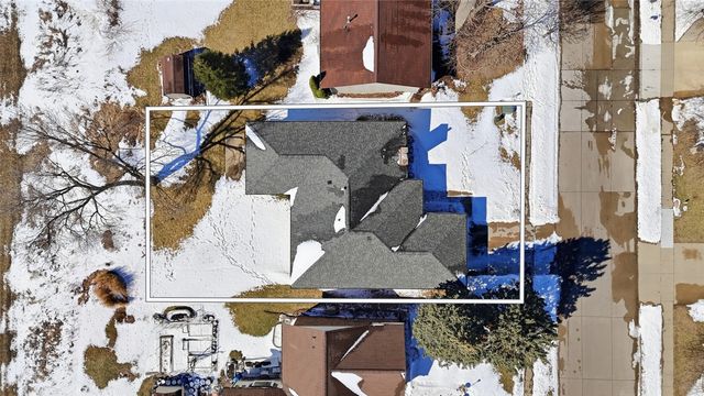 839 Pepper Drive, Iowa City, IA 52240