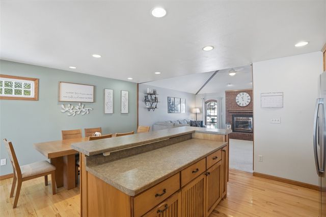 839 Pepper Drive, Iowa City, IA 52240