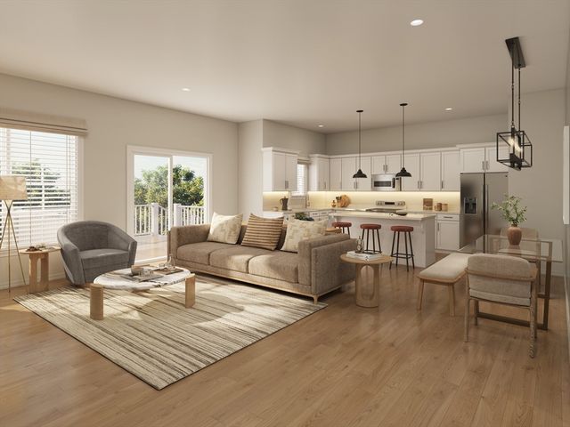 68 Oliver Pond Circle 55, Franklin, MA 02038