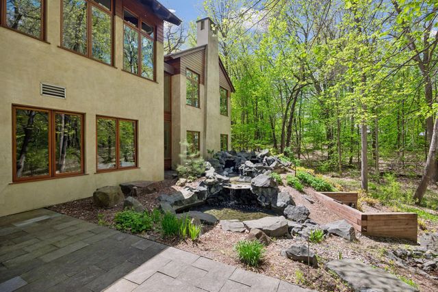 20545 Linden Road, Deephaven, MN 55331