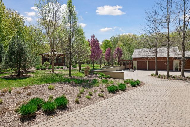 20545 Linden Road, Deephaven, MN 55331
