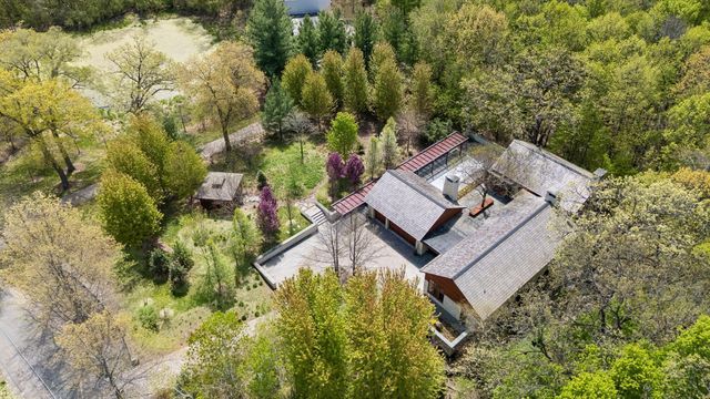 20545 Linden Road, Deephaven, MN 55331