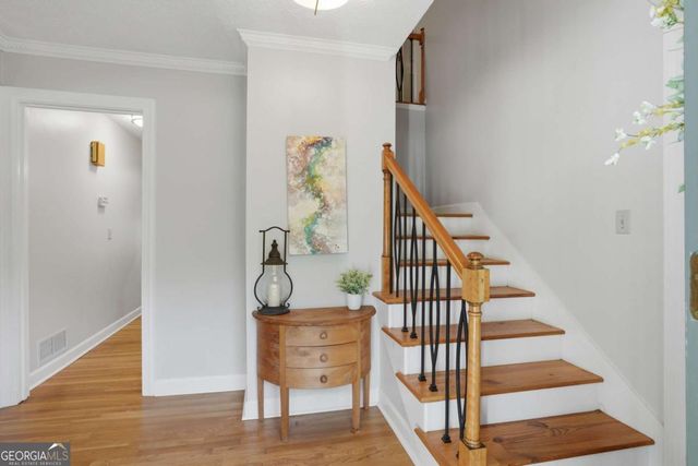 135 Beechwood Trail, Roswell, GA 30075
