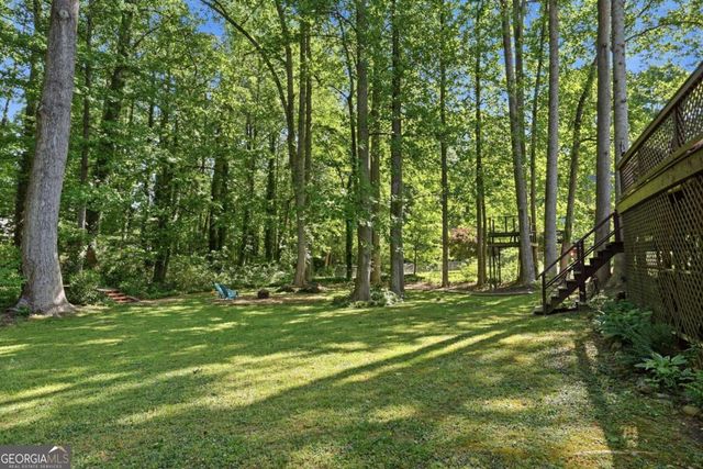 135 Beechwood Trail, Roswell, GA 30075