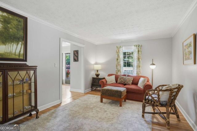 135 Beechwood Trail, Roswell, GA 30075