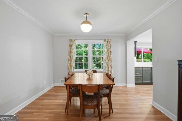 135 Beechwood Trail, Roswell, GA 30075