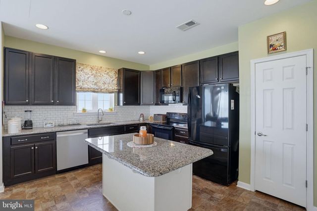 113 E CLARENDON DR, Smyrna, DE 19977