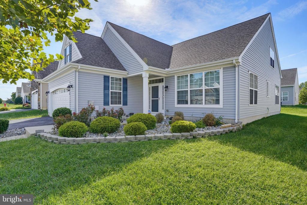 113 E CLARENDON DR, Smyrna, DE 19977