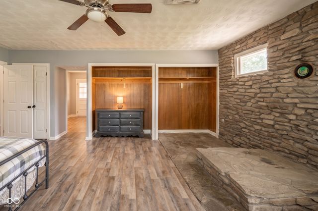 2513 W 300 S, Shelbyville, IN 46176