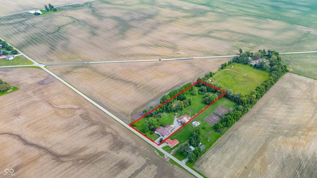 2513 W 300 S, Shelbyville, IN 46176