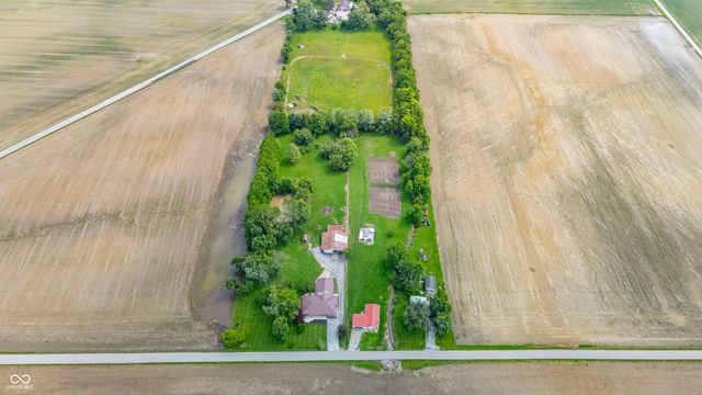 2513 W 300 S, Shelbyville, IN 46176