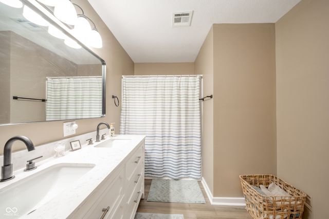 2513 W 300 S, Shelbyville, IN 46176