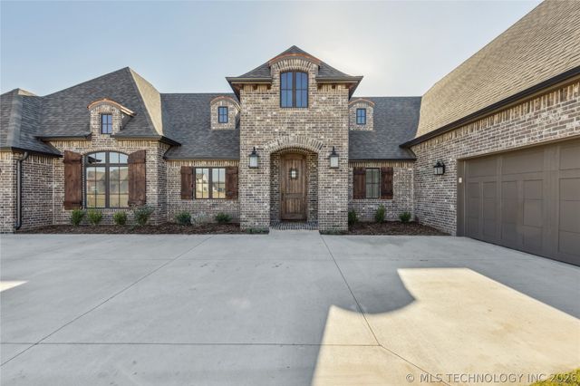 114 W 165th Street S, Glenpool, OK 74033