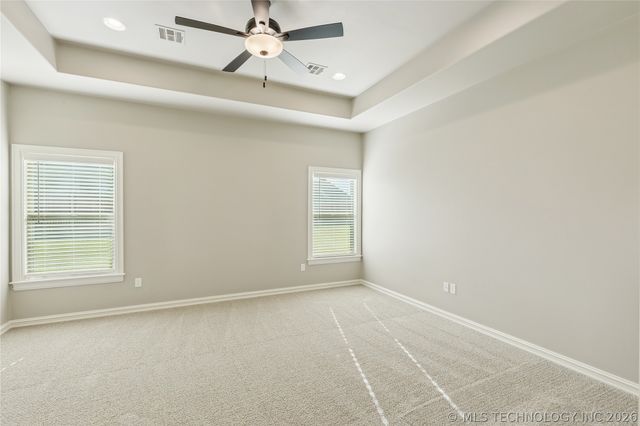 114 W 165th Street S, Glenpool, OK 74033