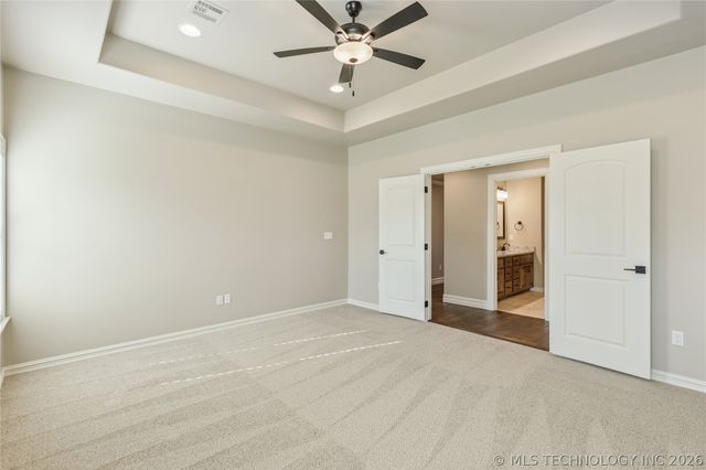 114 W 165th Street S, Glenpool, OK 74033