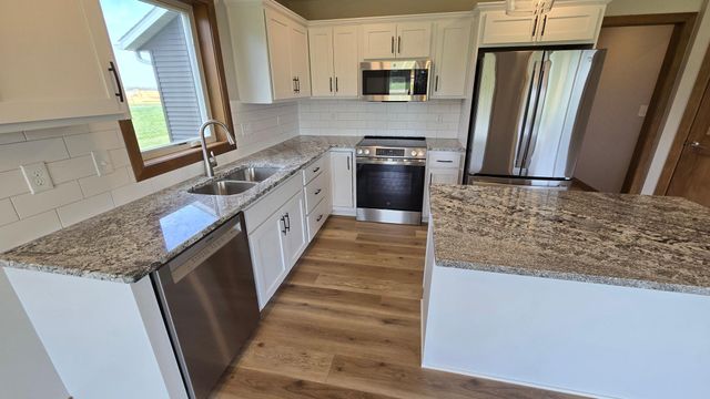 1309 18th Street NE, Austin, MN 55912