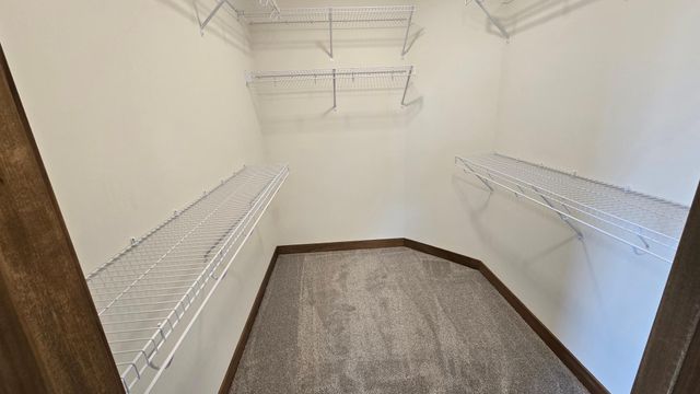 1309 18th Street NE, Austin, MN 55912
