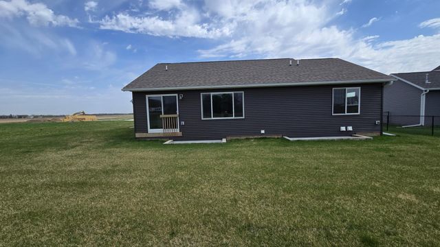 1309 18th Street NE, Austin, MN 55912