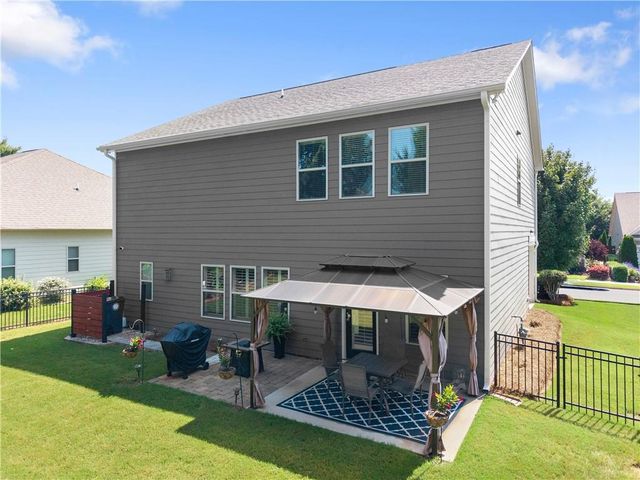 4510 Hidden Creek Drive, Gainesville, GA 30504