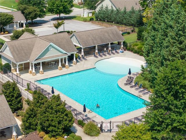 4510 Hidden Creek Drive, Gainesville, GA 30504