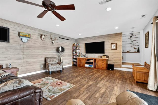 N5909 Lake Road, Stone Lake, WI 54876