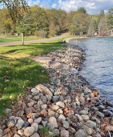 N5909 Lake Road, Stone Lake, WI 54876