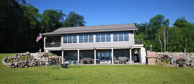 N5909 Lake Road, Stone Lake, WI 54876