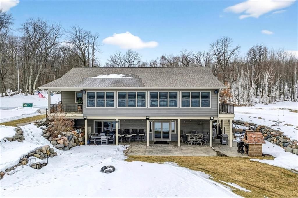 N5909 Lake Road, Stone Lake, WI 54876