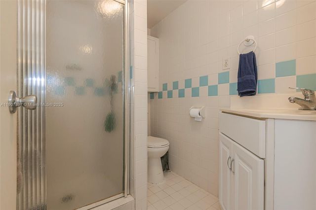 1481 NE Miami Gardens Dr 267, Miami, FL 33179