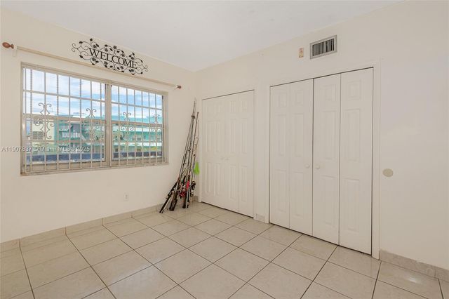 1481 NE Miami Gardens Dr 267, Miami, FL 33179