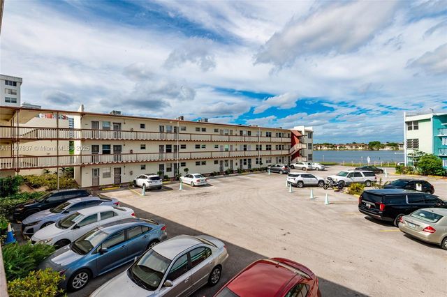 1481 NE Miami Gardens Dr 267, Miami, FL 33179