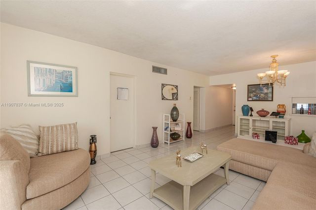 1481 NE Miami Gardens Dr 267, Miami, FL 33179