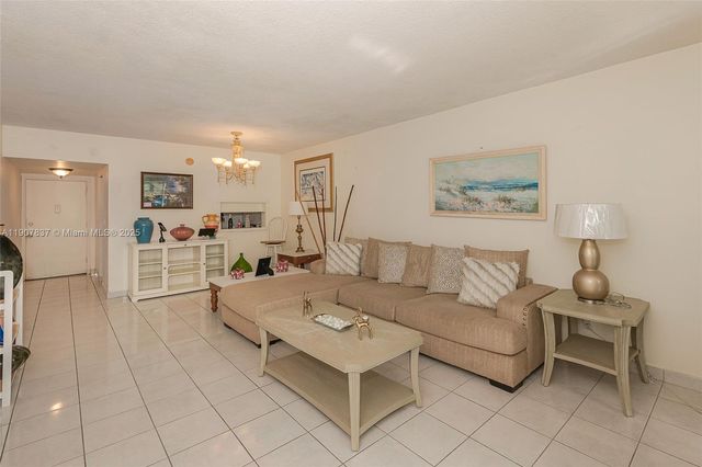 1481 NE Miami Gardens Dr 267, Miami, FL 33179