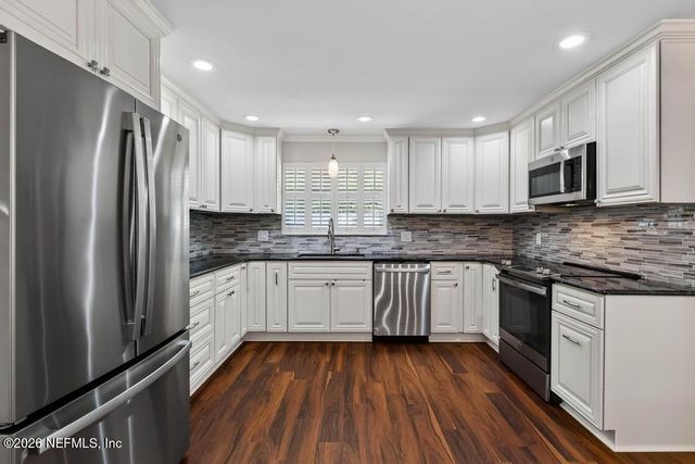 3386 PICKWICK Drive S, Jacksonville, FL 32257