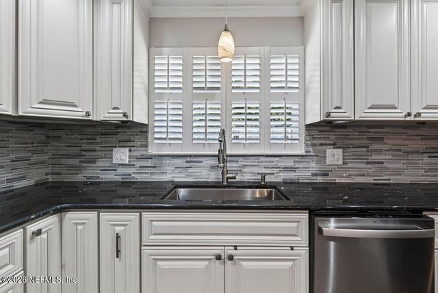 3386 PICKWICK Drive S, Jacksonville, FL 32257