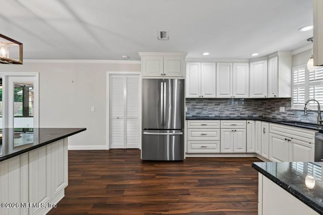 3386 PICKWICK Drive S, Jacksonville, FL 32257