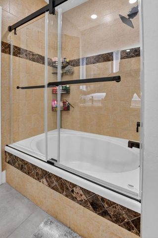 4275 SW 10th Court, Deerfield Beach, FL 33442