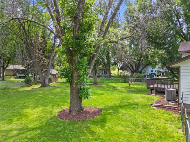 8233 Nevada Circle, Bloomington, MN 55438