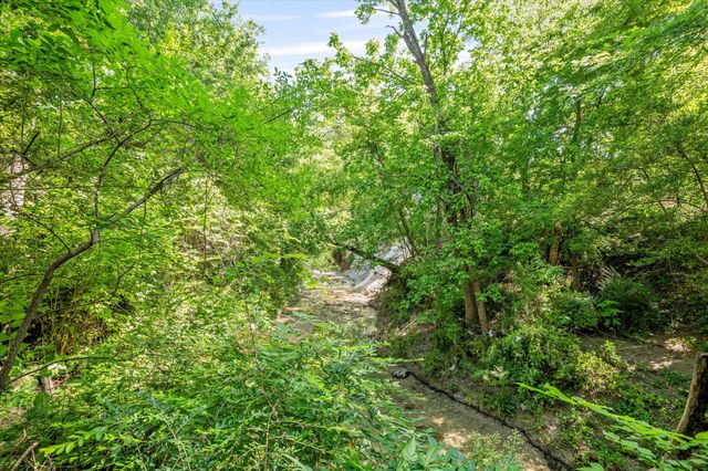 12130 Jackson Creek Drive, Dallas, TX 75243