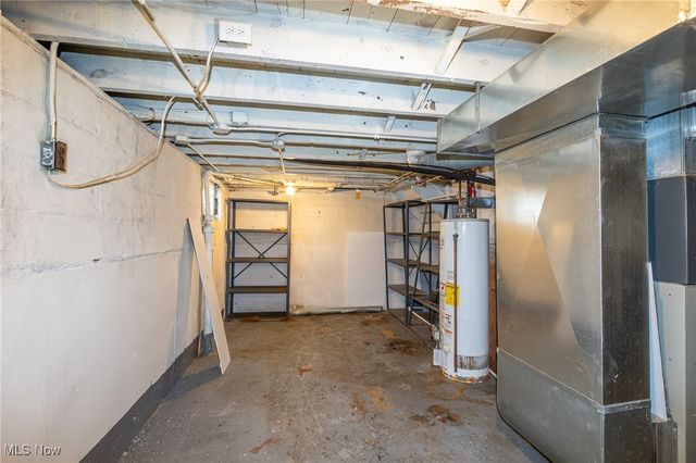 5219 W 54th Street, Parma, OH 44134