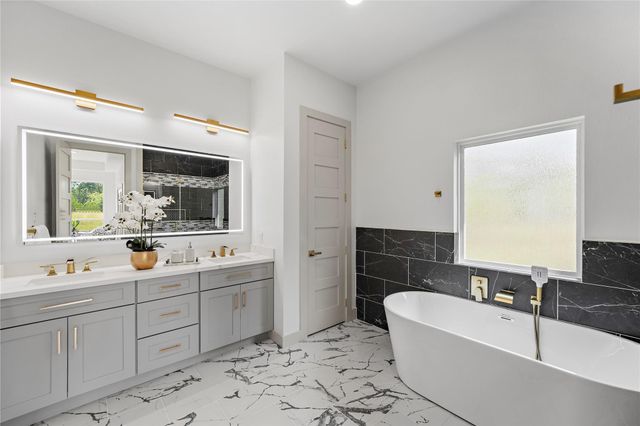 70 N Pine Harbour Drive, Coldspring, TX 77331