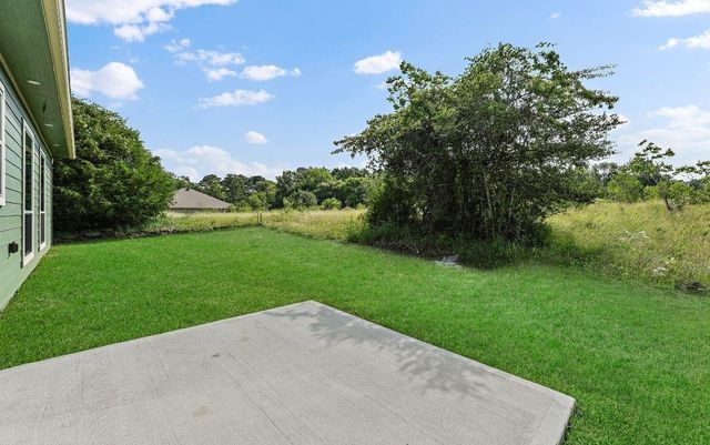 70 N Pine Harbour Drive, Coldspring, TX 77331