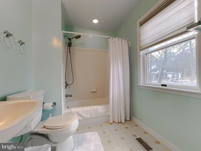 18159 RIVER ROAD, Tall Timbers, MD 20690