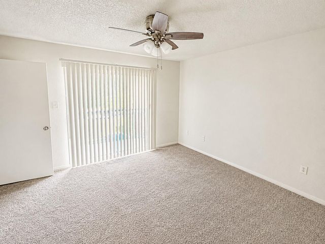 250 E El Dorado Boulevard 142, Webster, TX 77598