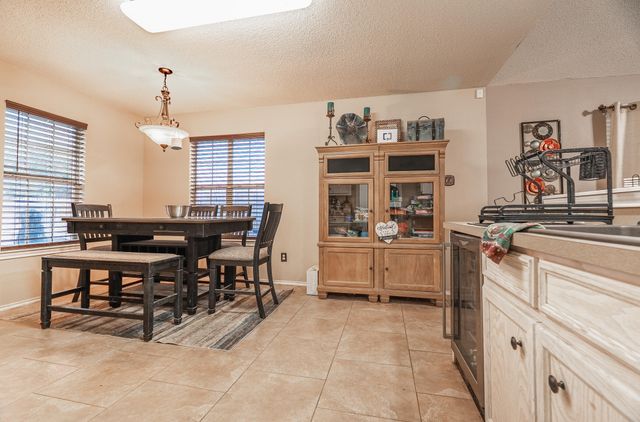 1430 78th Street, Lubbock, TX 79423