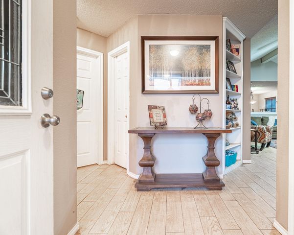 1430 78th Street, Lubbock, TX 79423