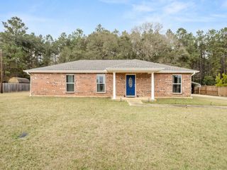 6106 Fagan, Deridder, LA 70634